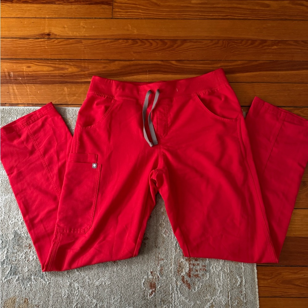 Figs Women’s Red Kade Cargo Scrub Pants